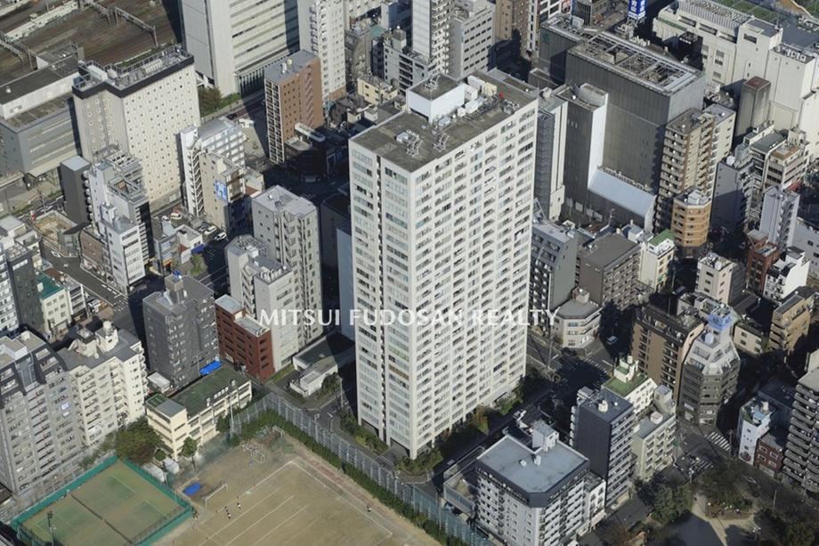 2LDK apartment in Sumida Ward, Tokyo - Photo 1
