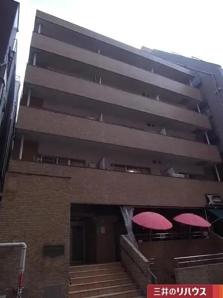 1LDK apartment in Sumida Ward, Tokyo - Photo 1