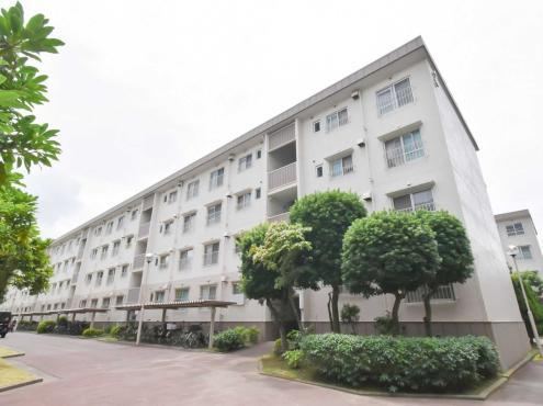 3LDK apartment in Mihama Ward, Chiba - Photo 1