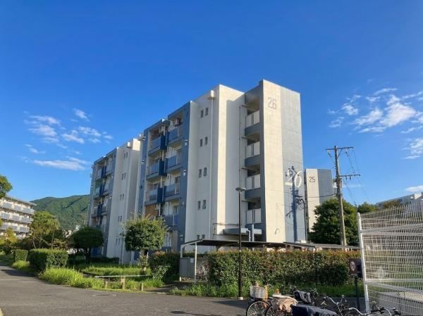 2LDK apartment in Onojo, Fukuoka - Photo 1