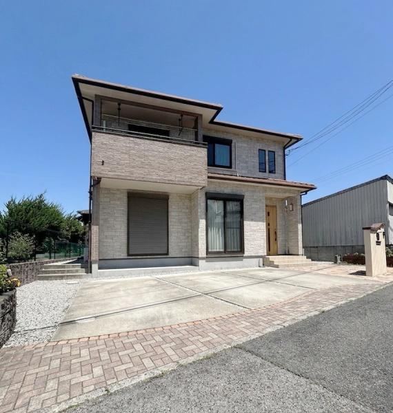 4LDK house in Izumisano, Osaka - Photo 1