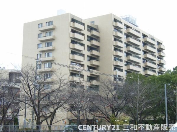 3LDK apartment in Kamigyo Ward, Kyoto - Photo 1