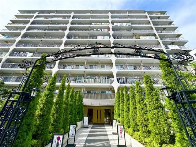 3LDK apartment in Edogawa Ward, Tokyo - Photo 1
