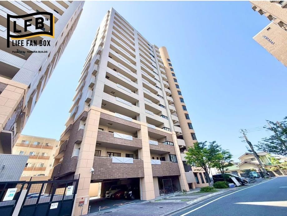3LDK apartment in Tobata Ward, Kitakyushu, Fukuoka - Photo 1