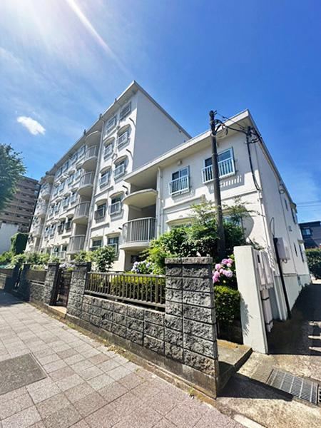 3LDK apartment in Minami Ward, Sagamihara, Kanagawa - Photo 1