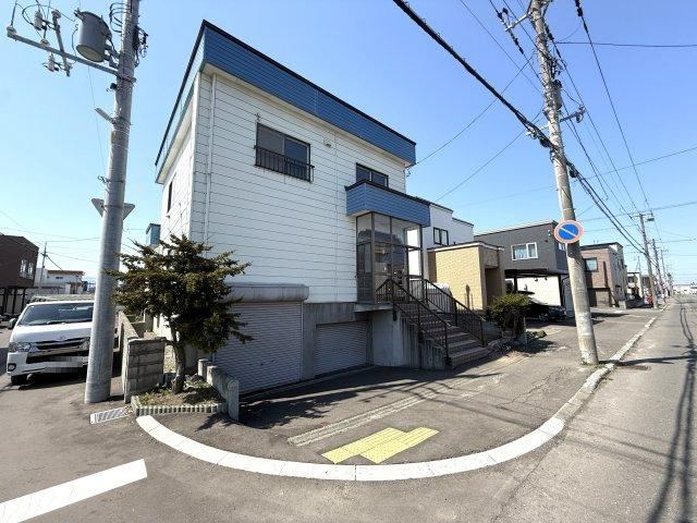 188 m² land in Kita Ward, Sapporo, Hokkaido - Photo 1