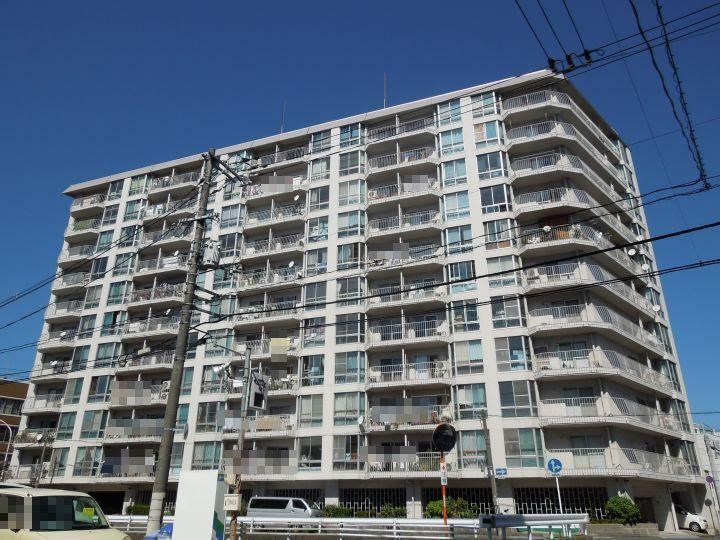2LDK apartment in Nishi Ward, Hiroshima - Photo 1