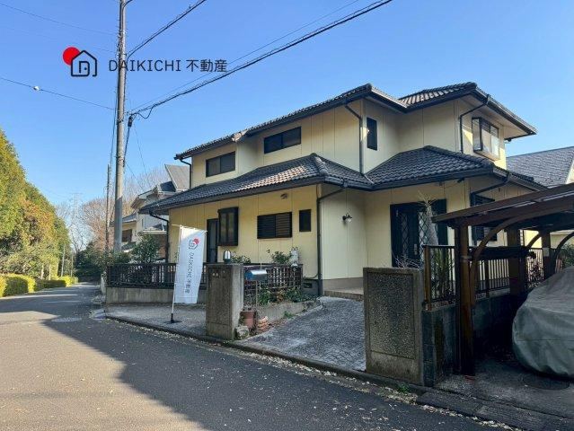 5LDK+S house in Higashimatsuyama, Saitama - Photo 1