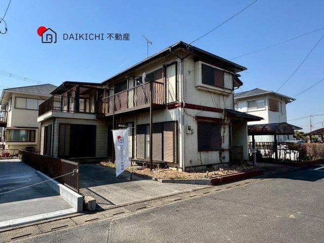 6LDK house in Kawajima, Hiki District, Saitama - Photo 1