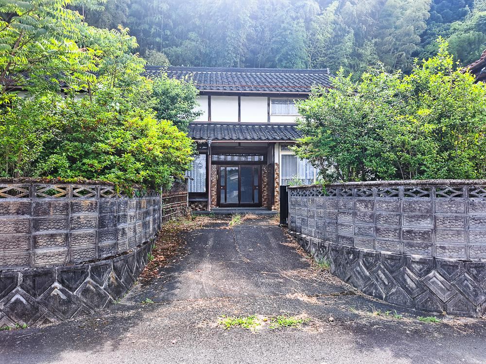 8DK house in Matsue, Shimane - Photo 1