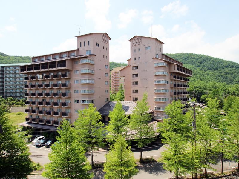 2LDK apartment in Kusatsu, Agatsuma District, Gunma - Photo 1