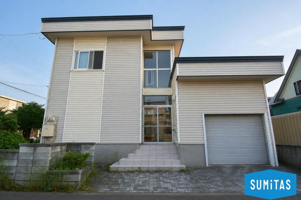 4LDK+S house in Ebetsu, Hokkaido - Photo 1