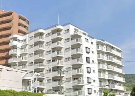 2LDK apartment in Yugawara, Ashigarashimo District, Kanagawa - Photo 1