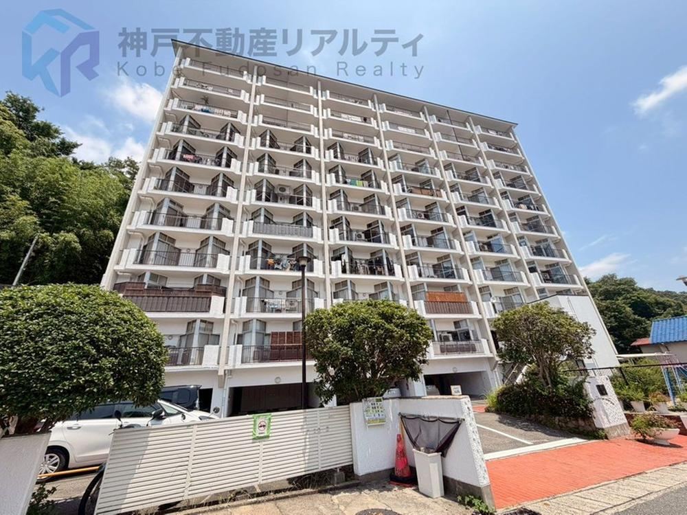 2LDK apartment in Higashinada Ward, Kobe, Hyogo - Photo 1