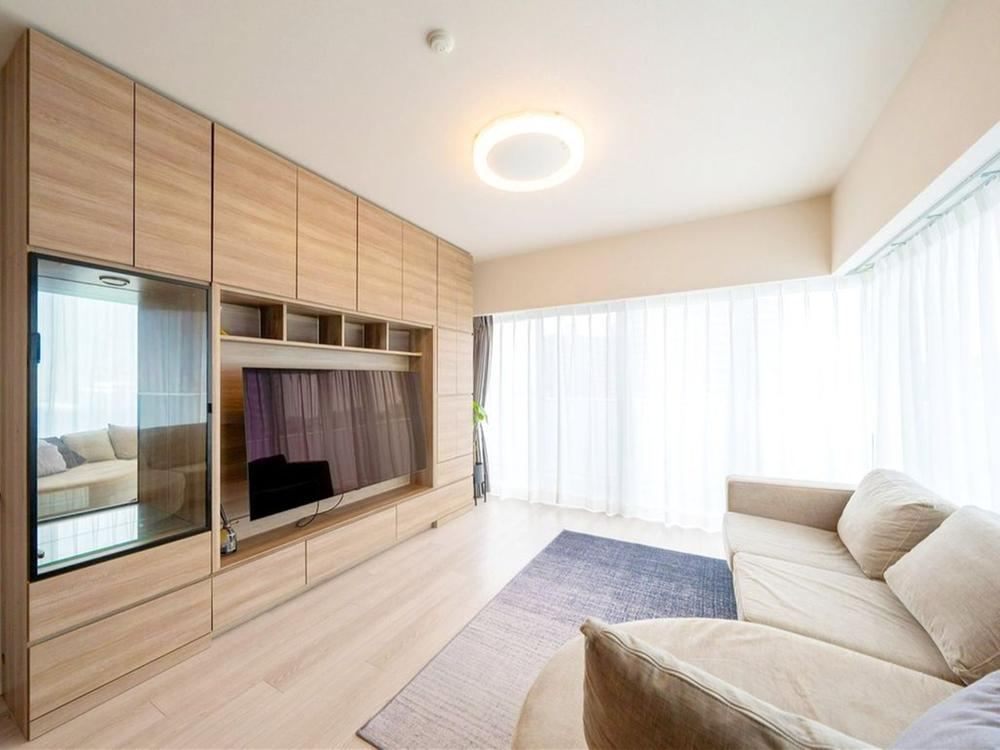 3LDK apartment in Mihama Ward, Chiba - Photo 1