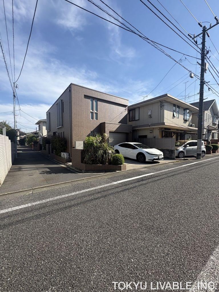 3LDK+S house in Suginami Ward, Tokyo - Photo 1