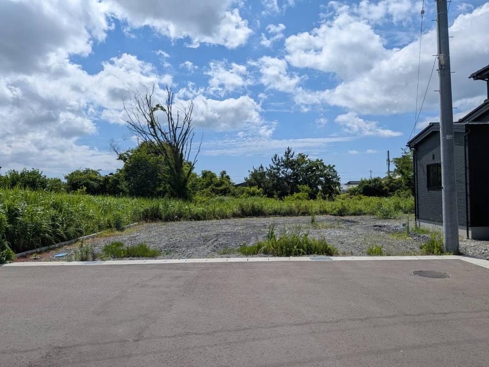 165 m² land in Tsubata, Kahoku District, Ishikawa - Photo 1