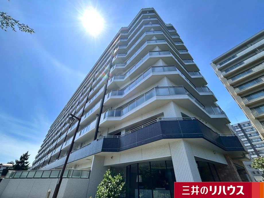 4LDK apartment in Shiroishi Ward, Sapporo, Hokkaido - Photo 1