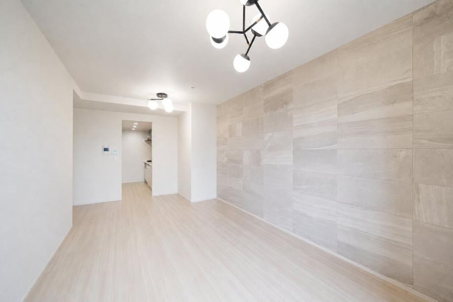 2LDK apartment in Kita Ward, Osaka - Photo 1