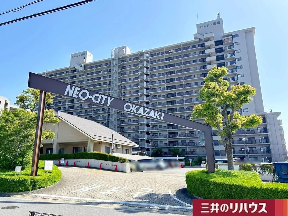 4LDK apartment in Okazaki, Aichi - Photo 1
