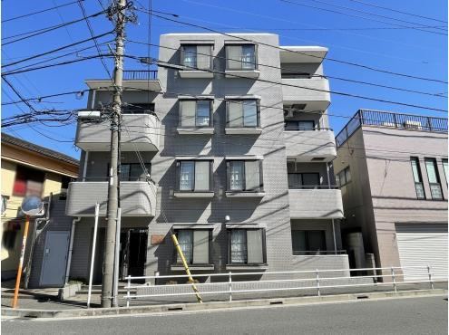 3LDK apartment in Isogo Ward, Yokohama, Kanagawa - Photo 1