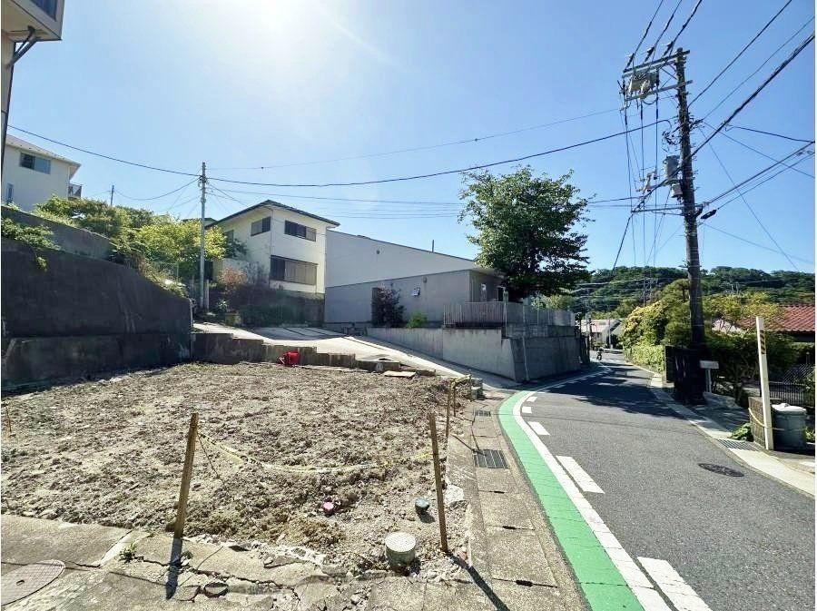 101 m² land in Hayama, Miura District, Kanagawa - Photo 1