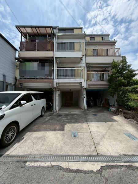 4DK house in Moriguchi, Osaka - Photo 1