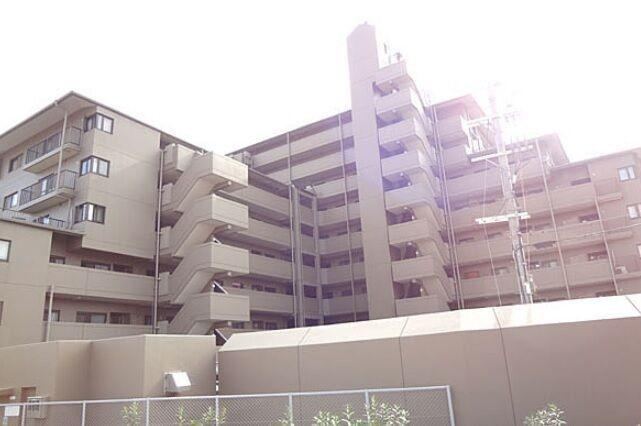 3LDK apartment in Kishiwada, Osaka - Photo 1
