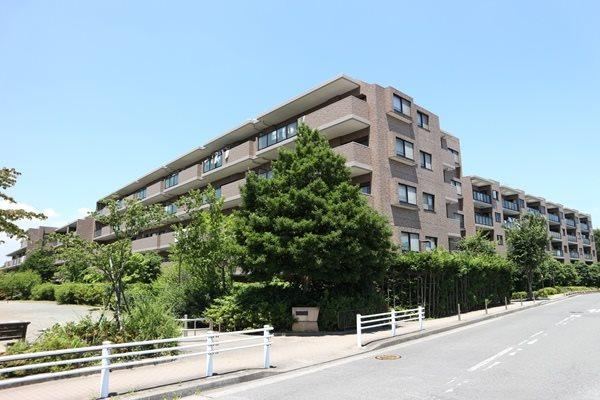 4LDK apartment in Hodogaya Ward, Yokohama, Kanagawa - Photo 1
