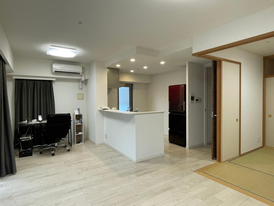3LDK apartment in Niihama, Ehime - Photo 1