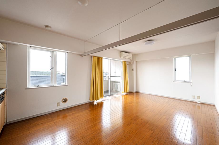 1LDK apartment in Mitaka, Tokyo - Photo 1