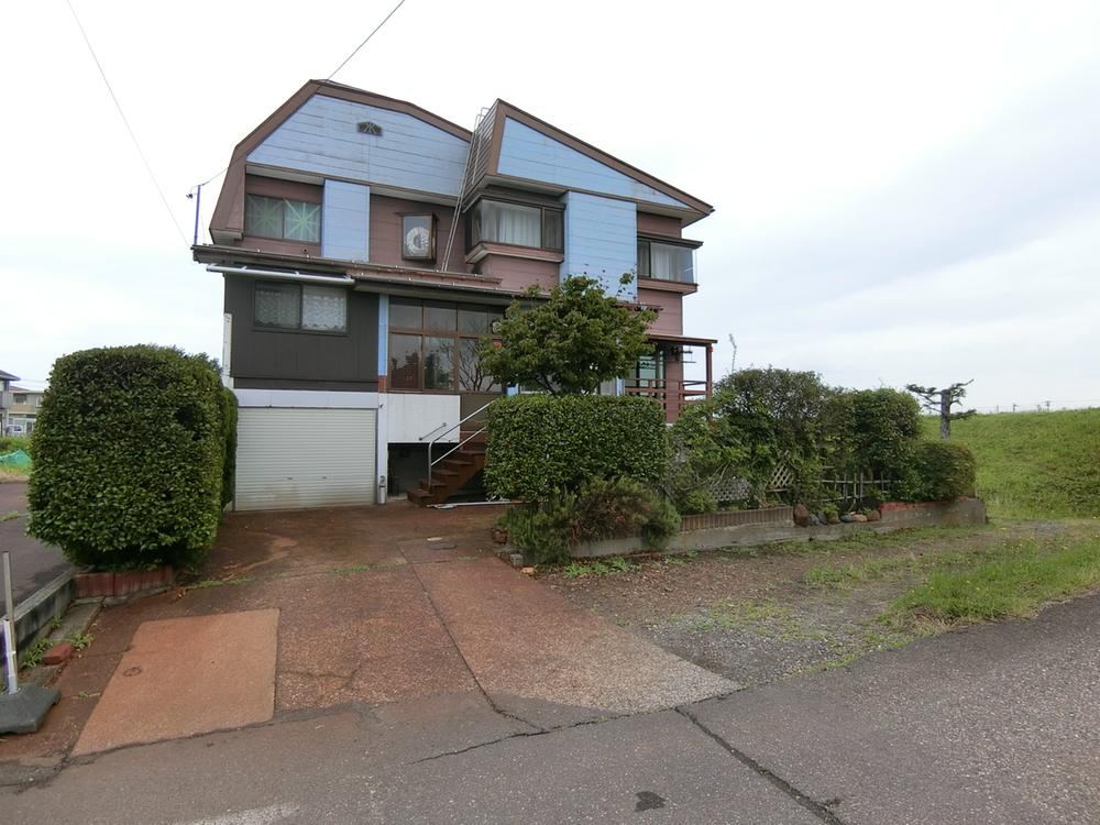 5LDK+S house in Joetsu, Niigata - Photo 1