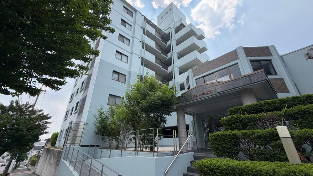 4LDK apartment in Midori Ward, Nagoya, Aichi - Photo 1
