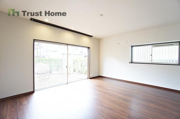 4LDK house in Kita Ward, Kobe, Hyogo - Photo 1