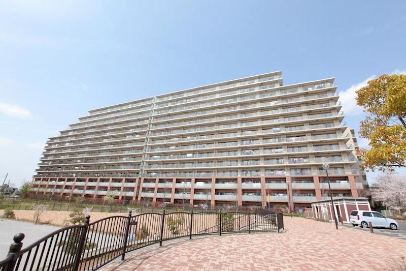 2LDK apartment in Sakura, Chiba - Photo 1