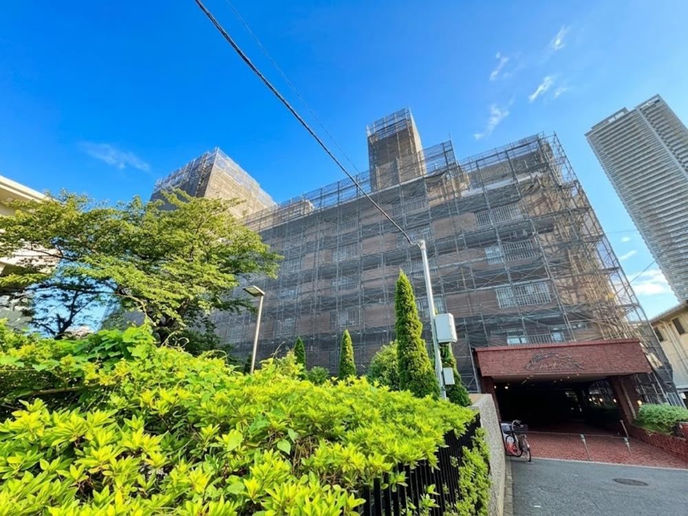 3LDK apartment in Koto Ward, Tokyo - Photo 1