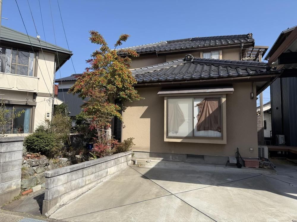 3LDK house in Tottori, Tottori - Photo 1
