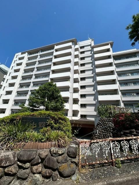 4LDK apartment in Nakano Ward, Tokyo - Photo 1