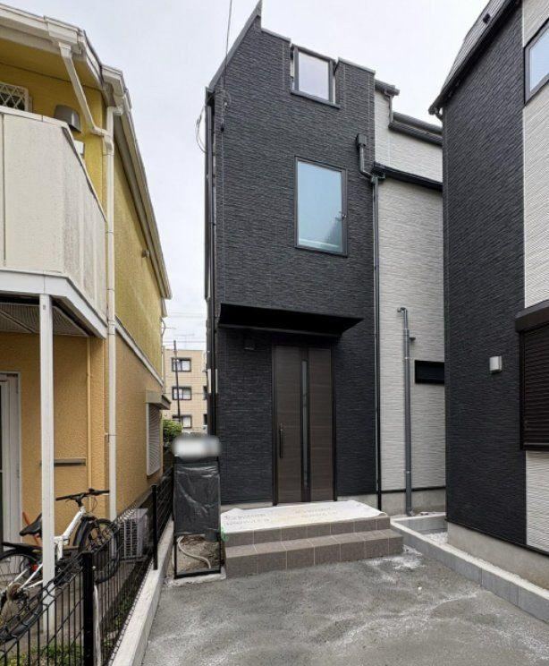 3LDK+S house in Nakano Ward, Tokyo - Photo 1