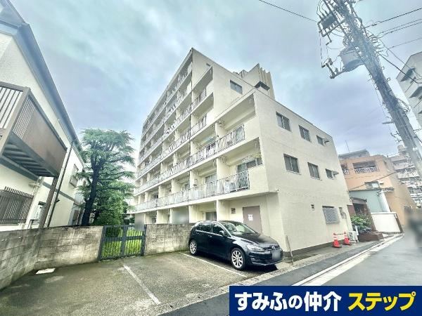 2DK apartment in Suginami Ward, Tokyo - Photo 1