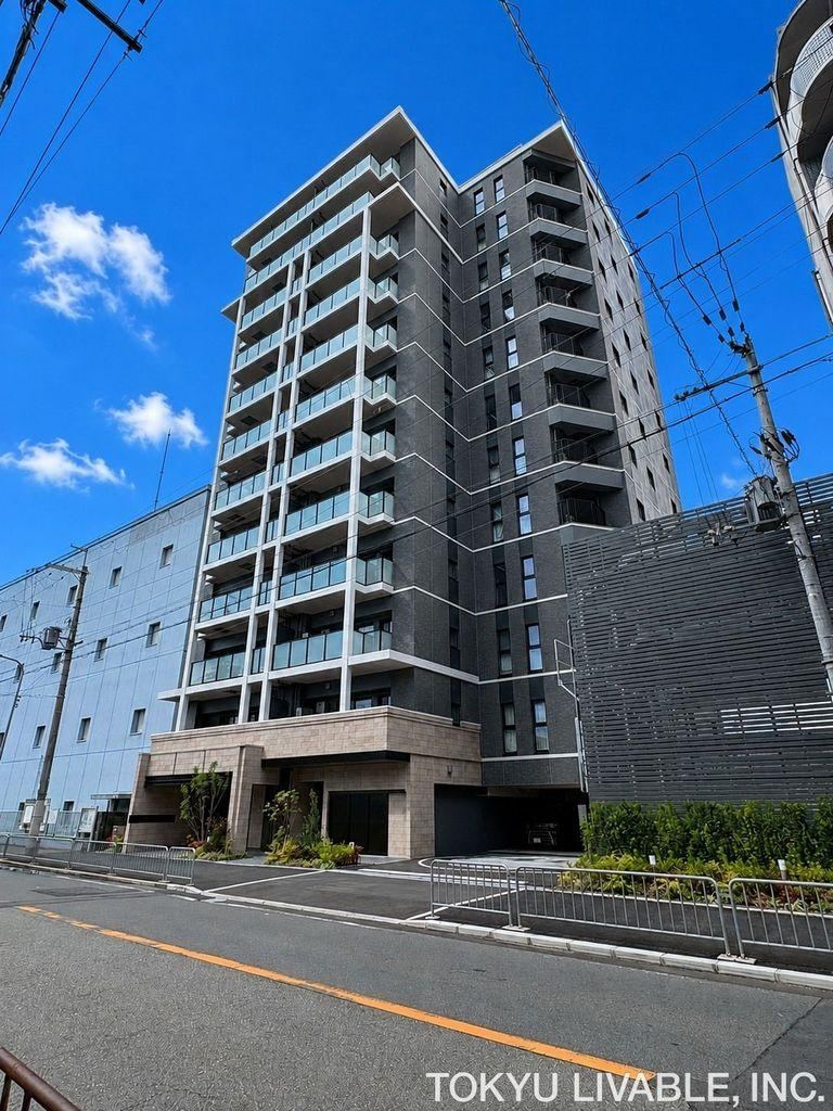 3LDK apartment in Ikeda, Osaka - Photo 1