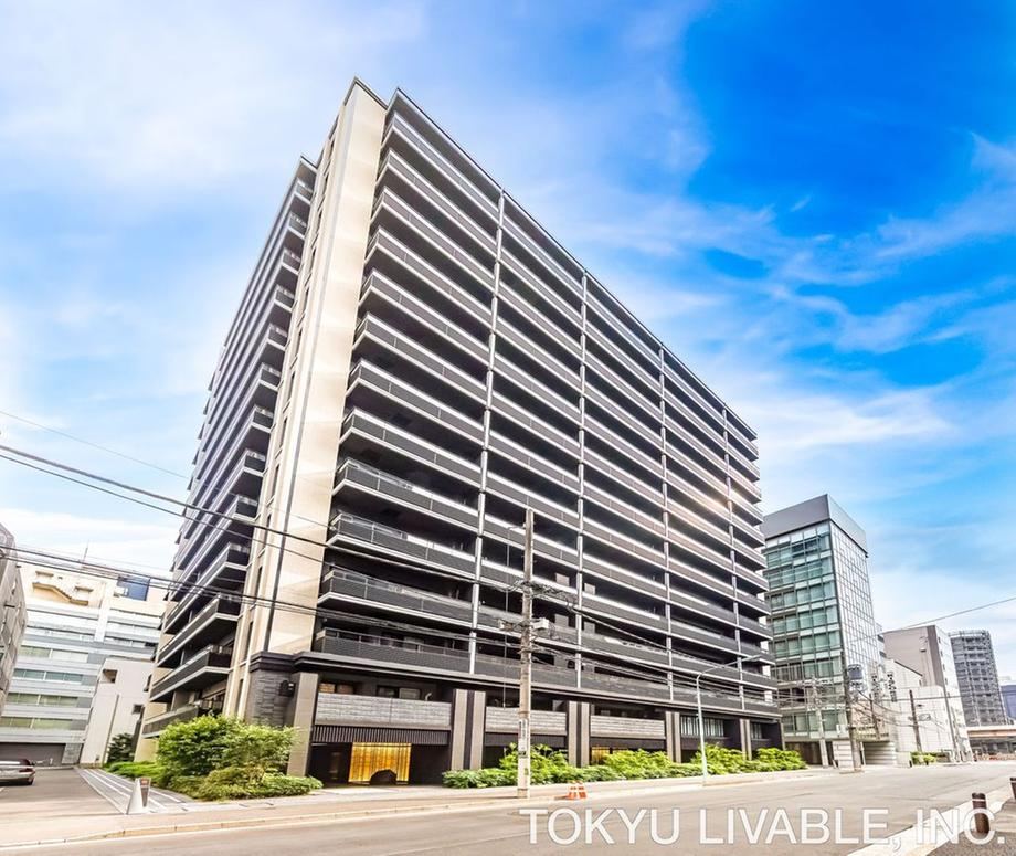 3LDK apartment in Chuo Ward, Tokyo - Photo 1