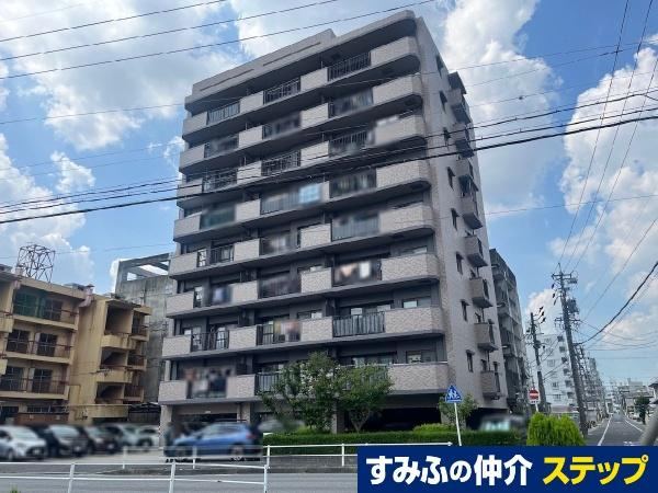3LDK apartment in Toyota, Aichi - Photo 1