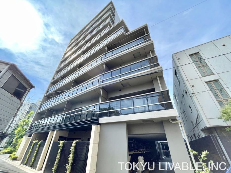 2LDK apartment in Sumida Ward, Tokyo - Photo 1