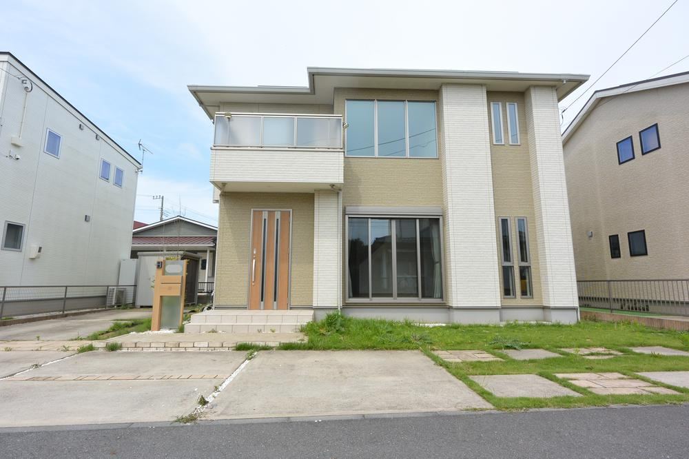 4LDK house in Kashima, Ibaraki - Photo 1