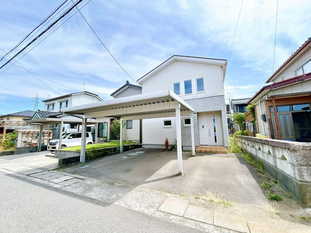 4LDK+S house in Sanjo, Niigata - Photo 1