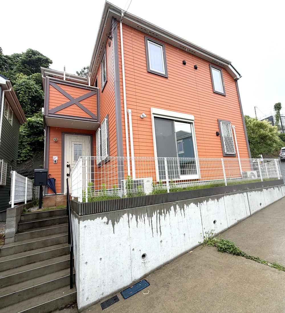 4LDK house in Asahi Ward, Yokohama, Kanagawa - Photo 1