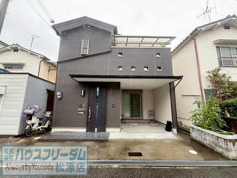 3LDK house in Matsubara, Osaka - Photo 1