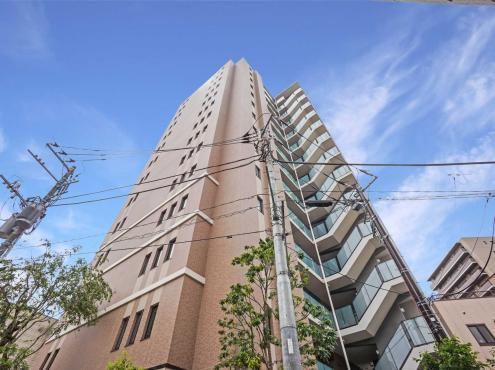 4LDK apartment in Urawa Ward, Saitama - Photo 1