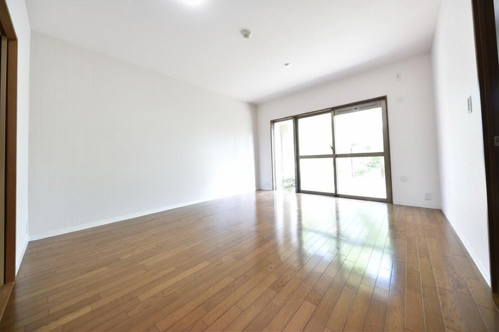 4LDK apartment in Kawanishi, Hyogo - Photo 1